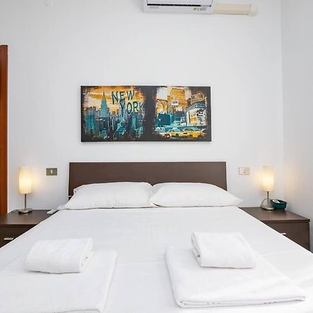 Ihost Apartment - Veneziano 8 Milano Esterno foto