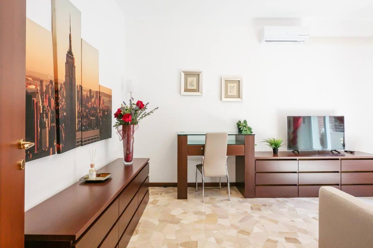 Ihost Apartment - Veneziano 8 Milano Esterno foto