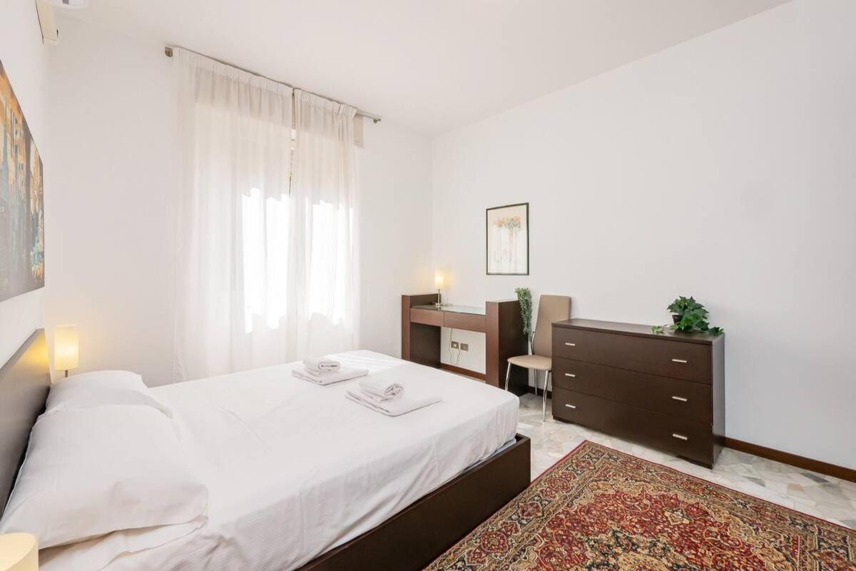 Ihost Apartment - Veneziano 8 Milano Esterno foto