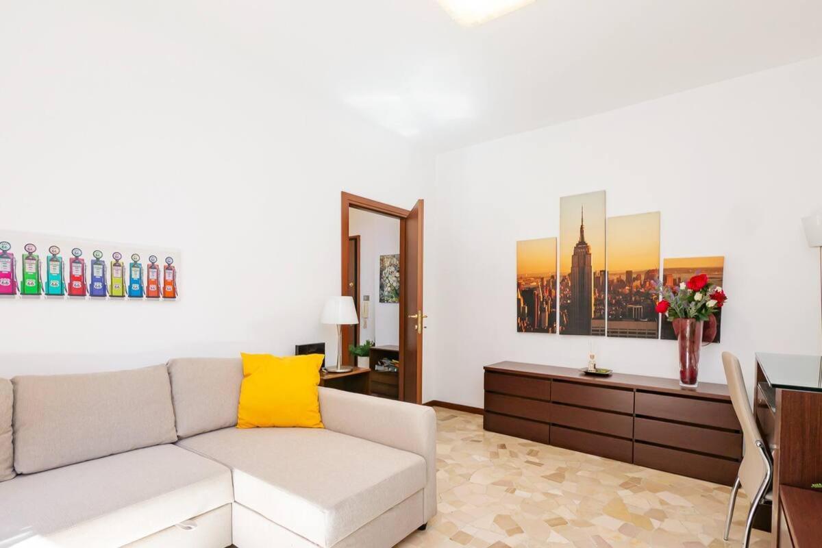 Ihost Apartment - Veneziano 8 Milano Esterno foto